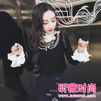 好看又有设计感的打底衫 脱掉外套让你时髦还显瘦