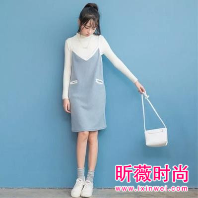 背带裙冬季来袭 减龄时尚两不误