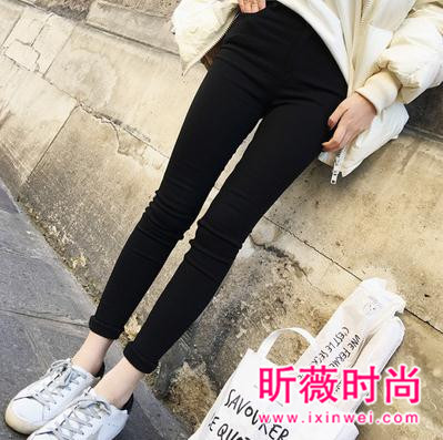 听说冬季裤子这样穿 会一不小心显瘦显高 听说冬季裤子这样穿 会一不小心显瘦显高