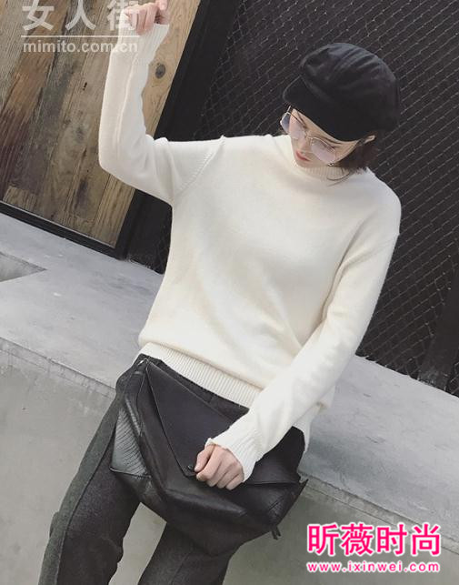 逛街来一件时尚毛衣 穿起来减龄又有范儿