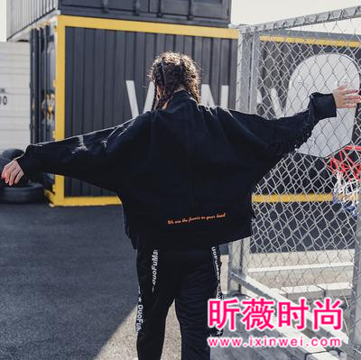 今年大势刺绣元素 刺绣外套有多美你知道吗？