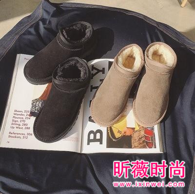 这个寒冷的冬天 你需要一双雪地靴走雪地