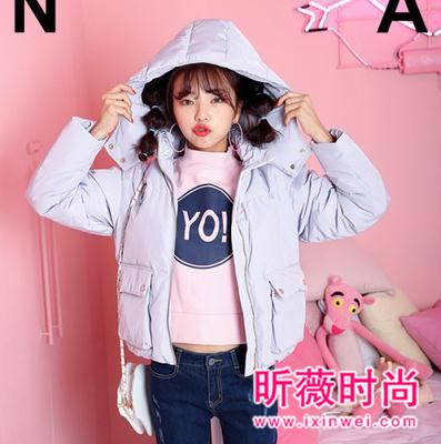 棉服比羽绒服更受欢迎 保暖还显瘦谁不喜欢