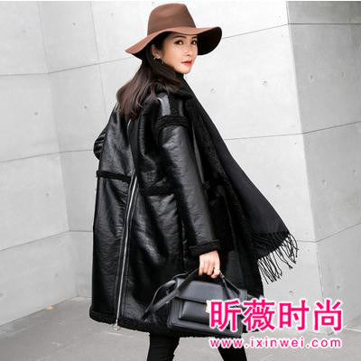 港风文艺少女外衣当道 保暖舒适有青春的活力