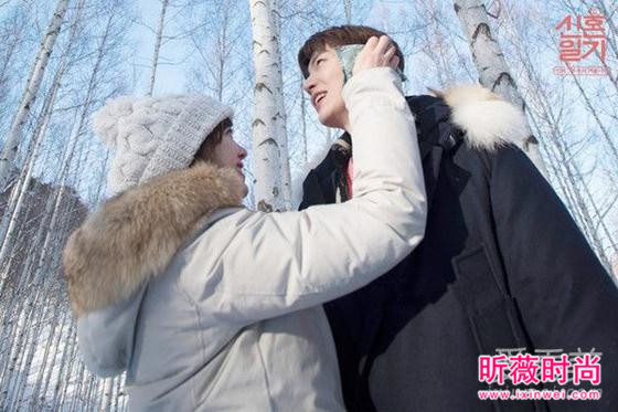 牛奶夫妇婚后甜蜜恩爱 具惠善安宰贤情侣造型 牛奶夫妇婚后甜蜜恩爱 具惠善安宰贤情侣造型