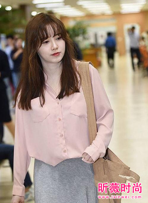 牛奶夫妇婚后甜蜜恩爱 具惠善安宰贤情侣造型