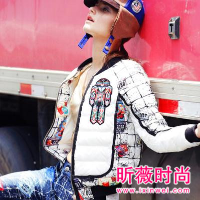 冬季时尚短款羽绒服 拥有盛世美颜不是梦 冬季时尚短款羽绒服 拥有盛世美颜不是梦