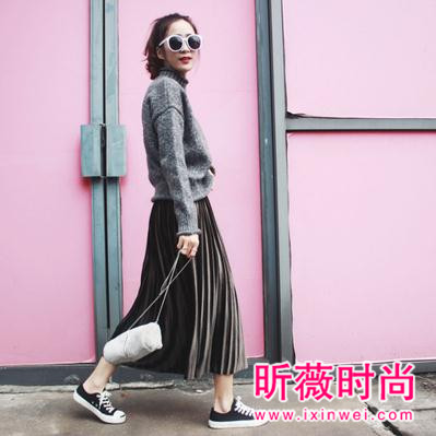 冬季美丽的半身裙 衬托你的优雅气质