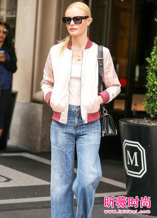 2017年流行色淡山茱萸粉穿搭 显瘦显高少女心爆棚