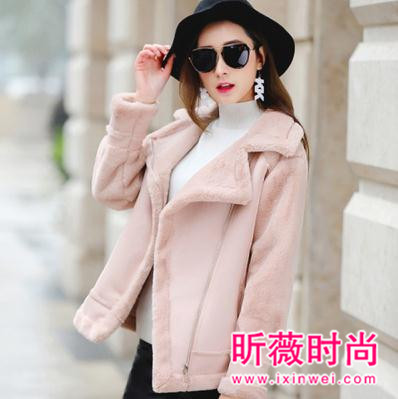 时尚大气的麂皮绒单品 比呢子大衣还要火