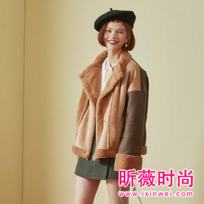 时尚大气的麂皮绒单品 比呢子大衣还要火