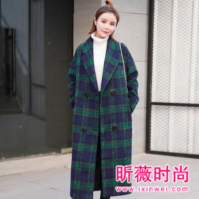 想要清新明朗的美丽 你还需要一件时尚外套 想要清新明朗的美丽 你还需要一件时尚外套