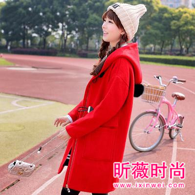 红色大衣的本命运气 过年穿红色呢大衣最佳