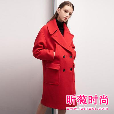 红色大衣的本命运气 过年穿红色呢大衣最佳 红色大衣的本命运气 过年穿红色呢大衣最佳