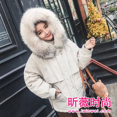 暖色系棉服街头风格 搭配暖色系衣鞋超赞 暖色系棉服街头风格 搭配暖色系衣鞋超赞