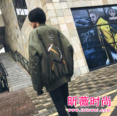 超个性时尚款棒球服 清新文艺百搭又干练