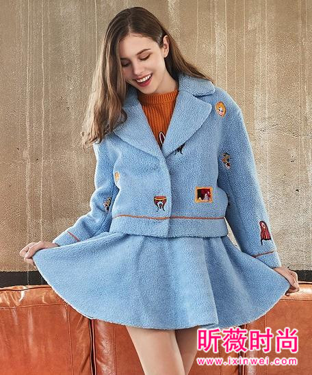 早春时尚短款毛呢穿搭 凹起造型来也很有气质 早春时尚短款毛呢穿搭 凹起造型来也很有气质