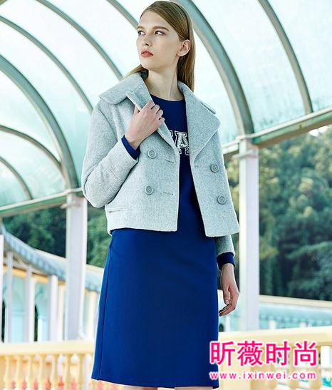 早春时尚短款毛呢穿搭 凹起造型来也很有气质 早春时尚短款毛呢穿搭 凹起造型来也很有气质