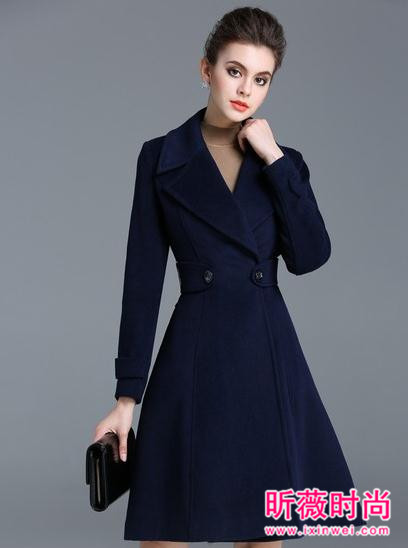 从清新萝莉到高冷御姐 没有毛呢玩不转的风格 从清新萝
莉到高冷御姐 没有毛呢玩不转的风格