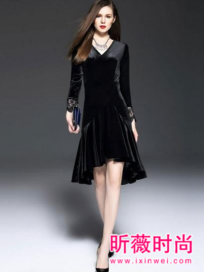 层层叠叠拼接主义复起 冬季时尚美衣全在这 层层叠叠拼接主义复起 冬季时尚美衣全在这