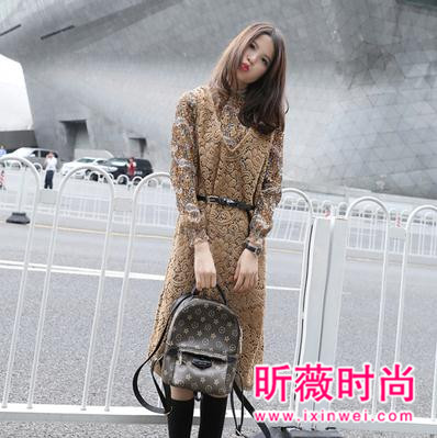 不知道怎么搭配衣服?买几件美美的连衣裙就行 不知道怎么搭配衣服?买几件美美的连衣裙就行