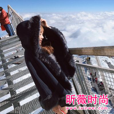 早春超流行的茧型大衣 简约大气有很好的时尚感 早春超流行的茧型大衣 简约大气有很好的时尚感