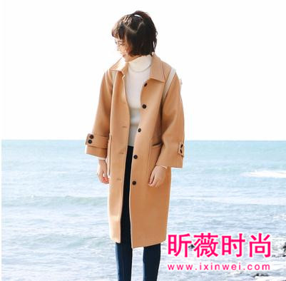 早春超流行的茧型大衣 简约大气有很好的时尚感 早春超流行的茧型大衣 简约大气有很好的时尚感