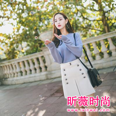 搭配困难症不用怕 一身套装裙解决搭配造型