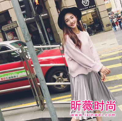 搭配困难症不用怕 一身套装裙解决搭配造型