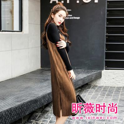 搭配困难症不用怕 一身套装裙解决搭配造型