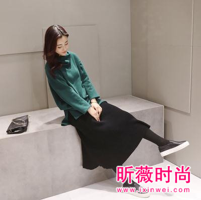 搭配困难症不用怕 一身套装裙解决搭配造型