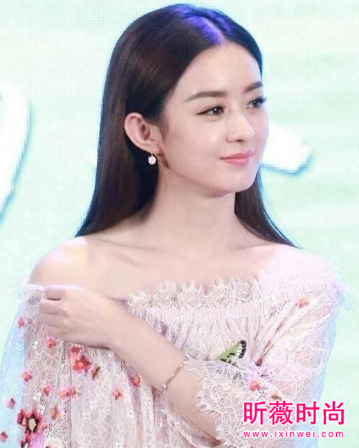 女星示范一字肩穿搭 柳岩性感赵丽颖优雅