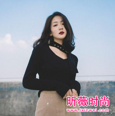 2017流行的针织衫穿搭 版型时尚不挑人穿