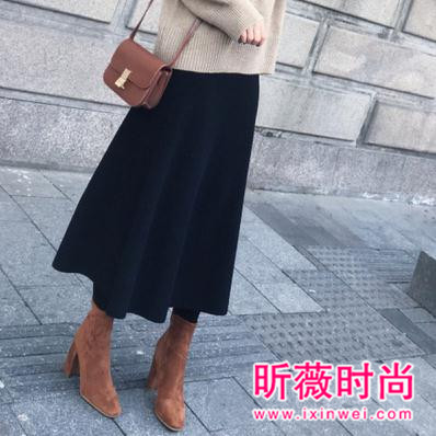 冬季什么裙装最时尚？这条长裙是衣橱必备款