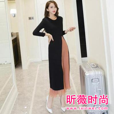 冬季什么裙装最时尚？这条长裙是衣橱必备款