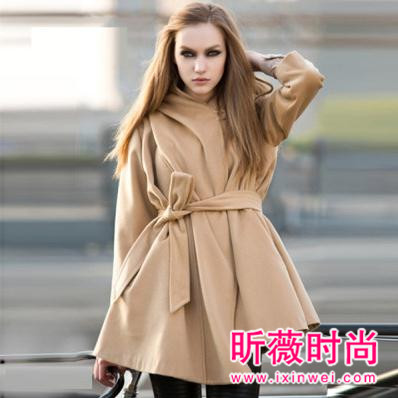 斗篷大衣2017新款穿搭 给你的冬季来点新意