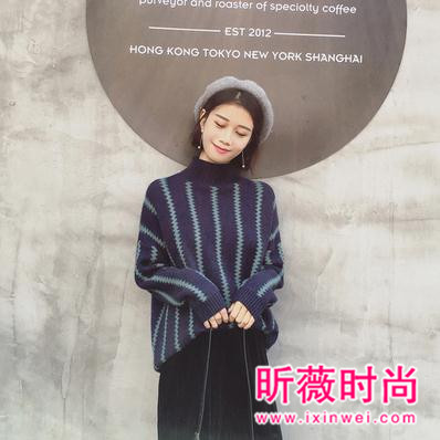 冬季韩式新款毛衣图片 既流行时尚又能保暖御寒 冬季韩式新款毛衣图片 既流行时尚又能保暖御寒