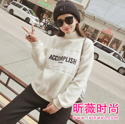 今年开始流行的运动风 时尚卫衣再次席卷街头 今年开始流行的运动风 时尚卫衣再次席卷街头