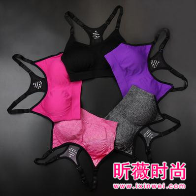 情人节来点不一样 来一套性感内衣吧