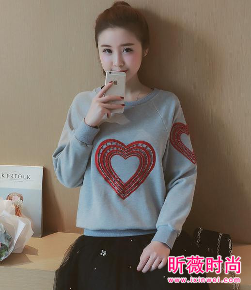 春季流行什么时尚单品?精致又显气质的卫衣 春季流行什么时尚单品?精致又显气质的卫衣