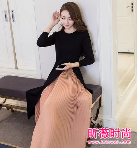 春季时尚连衣裙搭配 是盛开的桃花一朵朵