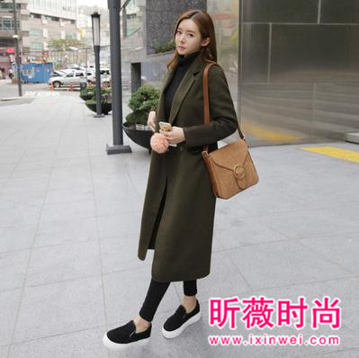 冬季长款呢子大衣穿搭 既能保暖也能时尚显瘦