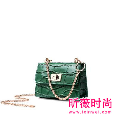 今年秋冬流行包包 包包越小越时尚有范