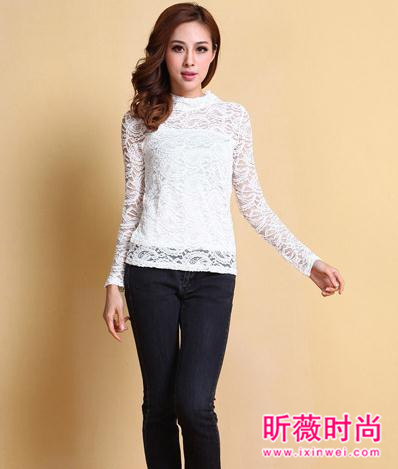 春装新款蕾丝打底衫 迷人蕾丝凸显好身材