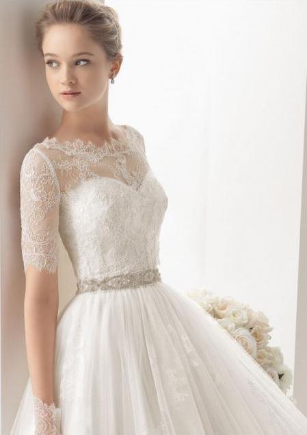 微胖女生穿什么婚纱显瘦？微胖新娘这样穿才性感