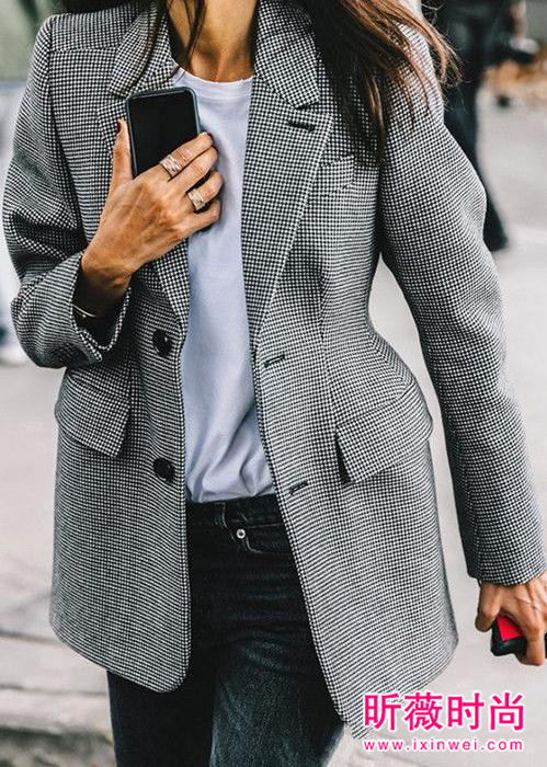 欧美潮人西装配牛仔裤 早春这样穿搞定时尚造型