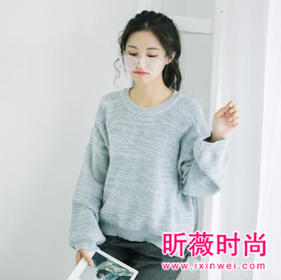 早春新款时尚毛衣穿搭 穿出知性干练修身style