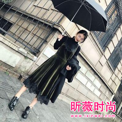 2017流行浪漫荷叶边裙子 搭配时髦大衣逛街约会走起