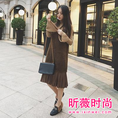 2017流行浪漫荷叶边裙子 搭配时髦大衣逛街约会走起 2017流行浪漫荷叶边裙子 搭配时髦大衣逛街约会走起