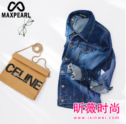 秋季外套拒绝臃肿 轻薄的外套更惹人爱